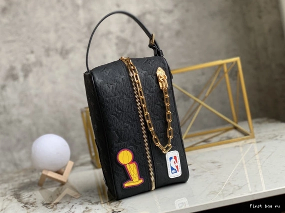 Frstbag ru CHANELOAKROOM LOUIS LVXNBA DOPP KIT VUITTON 0810